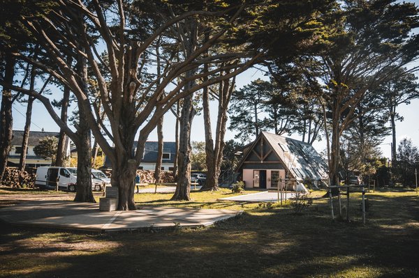 Campings avec accès direct à la plage : découvrez sables vignier